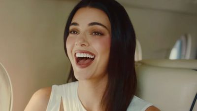 Fans Have A Lot Of Thoughts About Kendall Jenner's Super Bowl Ad, But Kim Kardashian, Khloé, Kourtney And Gigi Hadid Are Her Ultimate Hype (Wo)Men