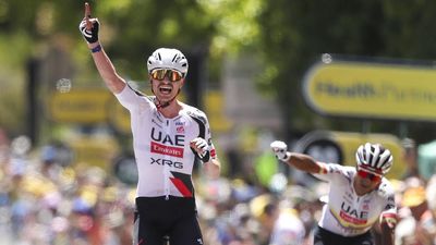 Tour Down Under champ sidelined by fractured wrist