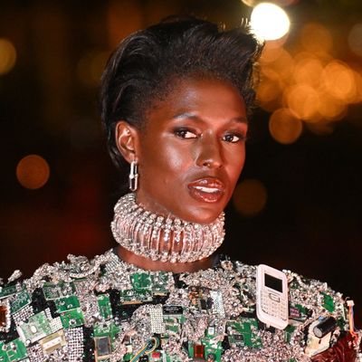 Jodie Turner-Smith's Schiaparelli Look Proves That 2026 Is the Year of the Messy Updo