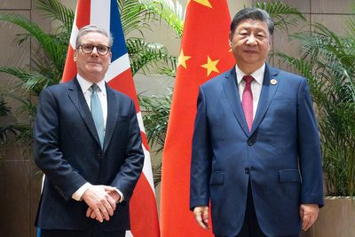 Starmer pushes for stronger ties with China without compromising security