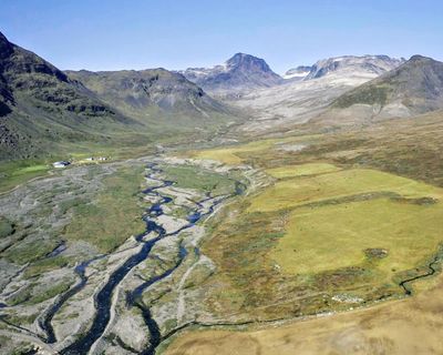 Why is Greenland so rich in natural resources?