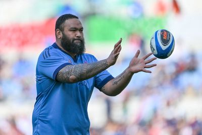 France prop Uini Atonio retires after suffering heart attack