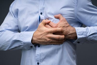 Men’s heart attack risk rises much earlier than first thought, new study finds