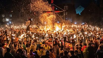 Up Helly Aa: Hundreds of torchbearers gather on Scottish island for Viking fire festival