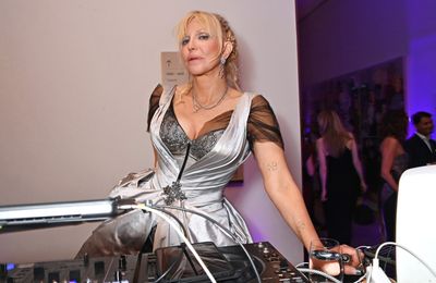 Courtney Love misses her premiere at Sundance Film Festival