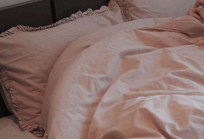 Viral 'Father and Son Under the Blanket' Scandal Explained by Mum: 'It's a Pushed Narrative That's Horrible and Disgusting'