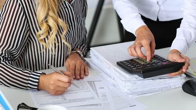 4 Tax Deductions Side Gig Workers Can’t Afford To Miss