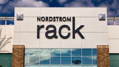 8 Nordstrom Rack Valentine’s Deals You Can Buy Now and Gift for the Holidays