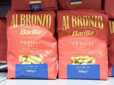 5 Budget-Friendly Grocery Items That Always Go on Sale