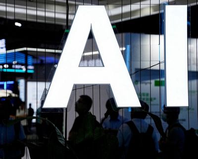 China lags behind US at AI frontier but could quickly catch up, say experts