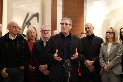 UK-China Spying Fears: Keir Starmer Delegation Used Burner Phones Amid Beijing Security Concerns