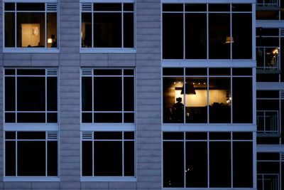 Night owls ‘at higher risk of heart attack or stroke’