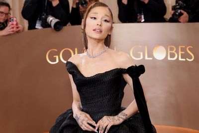 Ariana Grande shares the sad reason she constantly wore oversized hoodies in 2018