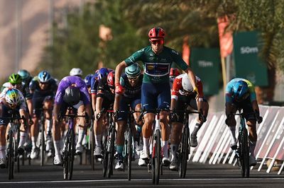 AlUla Tour: Jonathan Milan doubles up with powerful stage 2 victory after day of splits and sandstorms