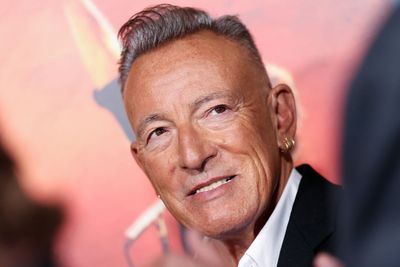 Bruce Springsteen releases song in support of Alex Pretti and Renee Good who were killed by ICE