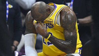 LeBron James Overcome With Emotion As Cleveland Welcomes Him Back in 23rd Season