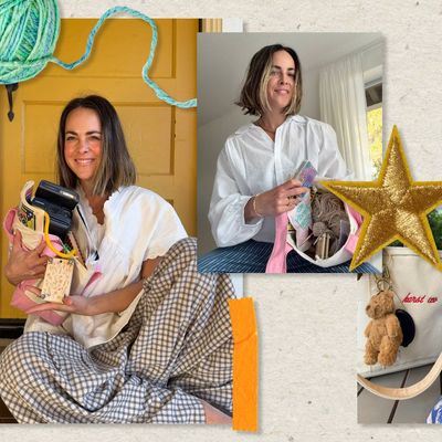 The Analog Bag Trend Is an Antidote to Algorithm Brain Rot and Doomscrolling