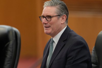 Starmer tells Xi Jinping ‘it has been far too long’ as talks begin in China