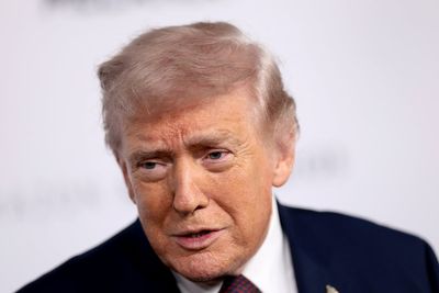 Minnesota ICE live: Trump insists immigration officers stay while Homan outlines plan to ‘draw down’ agents