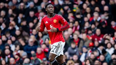 ‘It Was Rubbish’—Gary Neville in Disbelief Over Kobbie Mainoo Amid Roy Keane Warning