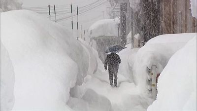 Record snowfall triggers chaos across parts of Japan