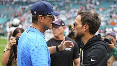 Why Mike McDaniel Could Be the Top Head Coaching Candidate in 2027