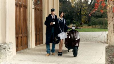 Vespa’s 946 Horse Is the Biggest Fashion Statement You Can Make on Two Wheels