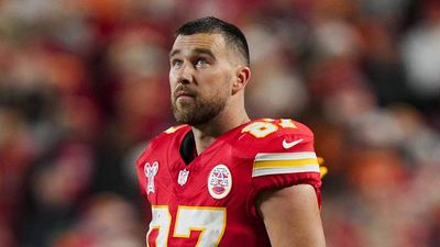 Tony Gonzalez Shares the One Question Travis Kelce Should Ask Himself Before Retiring