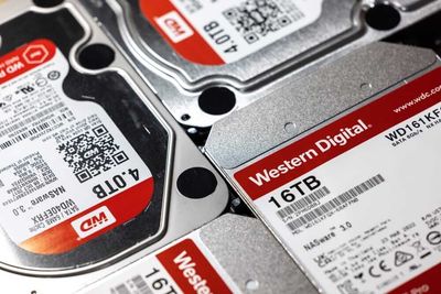 Western Digital Stock Is in Overbought Territory Ahead of Earnings. Is It Still Worth a Buy After Seagate’s Blowout?
