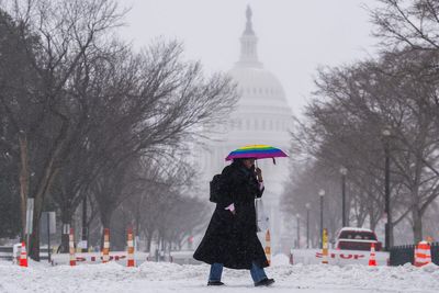 Forecast shows chance of snow, shutdown