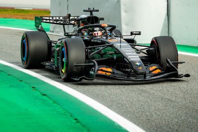 Fuel system problem curtails McLaren’s day at Barcelona F1 test