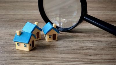 Real-Estate Appraisal Bias: New AI Models Downgrade Older Neighborhoods — Hurting Homeowners Age 50+