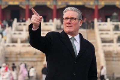 Starmer to meet businesses and visit Shanghai on last day of China trip