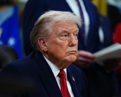 Trump threatens tariffs on goods from countries that sell oil to Cuba