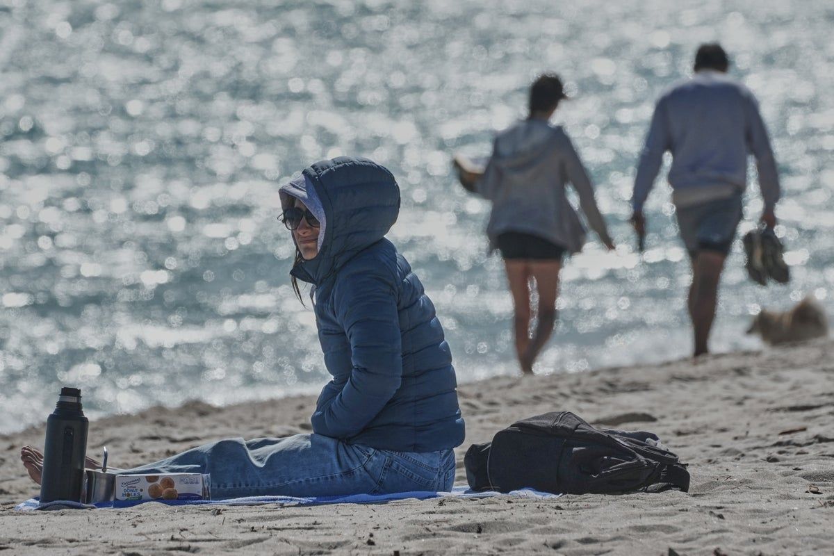 Florida braces for frost and possible snow flurries as…