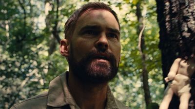 Seann William Scott's New Horror Movie Looks Like A Total No-No For Anyone Afraid Of Creepy Dolls
