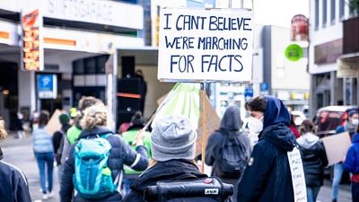 ‘Emotional traps’ and fake experts: How to spot climate disinformation in 2026