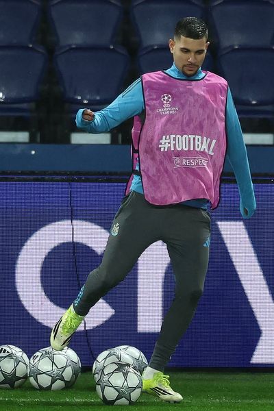 Bruno Guimaraes injury update as Eddie Howe confirms latest Newcastle team news before Liverpool trip