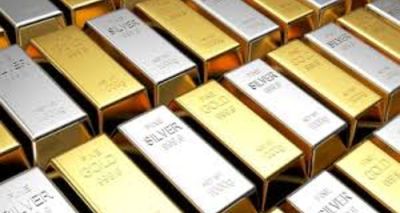 Gold, Silver Slide Sharply After Record Rally as Profit-Taking Hits Markets
