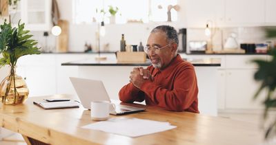Why So Many Seniors See Lower Internet Bills After the New Year