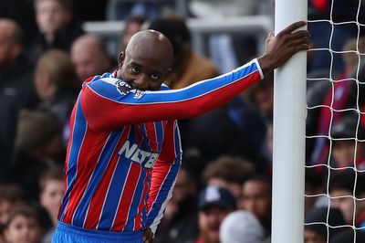 Oliver Glasner makes Jean-Philippe Mateta decision amid bid as Crystal Palace get Jorgen Strand Larsen update