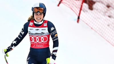 SI:AM | Crash Puts Lindsey Vonn’s Olympic Comeback in Jeopardy
