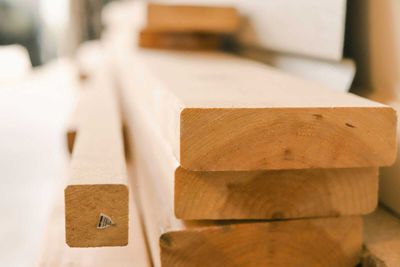 What are the Prospects for Lumber Prices as Spring 2026 Approaches?