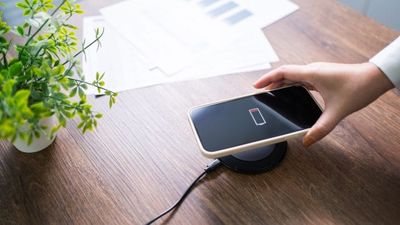 This is the Best Time to Charge Your Phone For Longer Battery Life