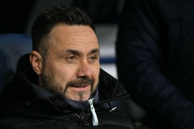 Roberto De Zerbi: Manchester United dealt blow in new manager search as target confirms stay