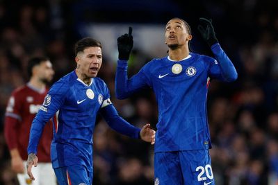 Chelsea vs West Ham live: Enzo Fernandez strikes in stoppage time to complete comeback as Todibo sent off