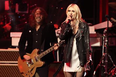 Unreleased Mariah Carey grunge songs covered by Foo Fighters at tribute event