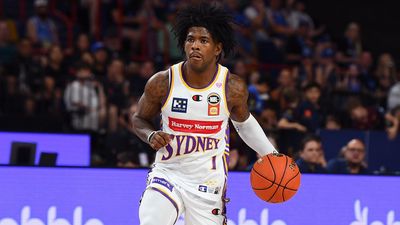 Kings rally in 'destiny' game to run down Taipans