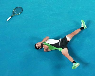 Carlos Alcaraz beats Novak Djokovic in Australian Open final to complete career grand slam