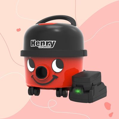 What happens when the iconic Henry cylinder vacuum ditches its cord? I tested it to find out (and spoiler alert: I loved it)